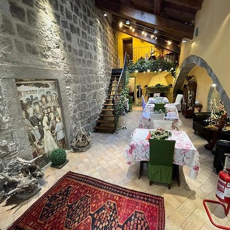 B&B Medieval House Viterbo Exterior photo